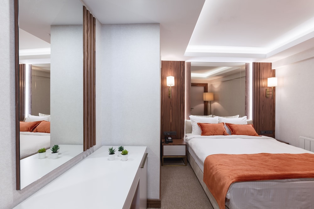 Economy Double Room photo 1