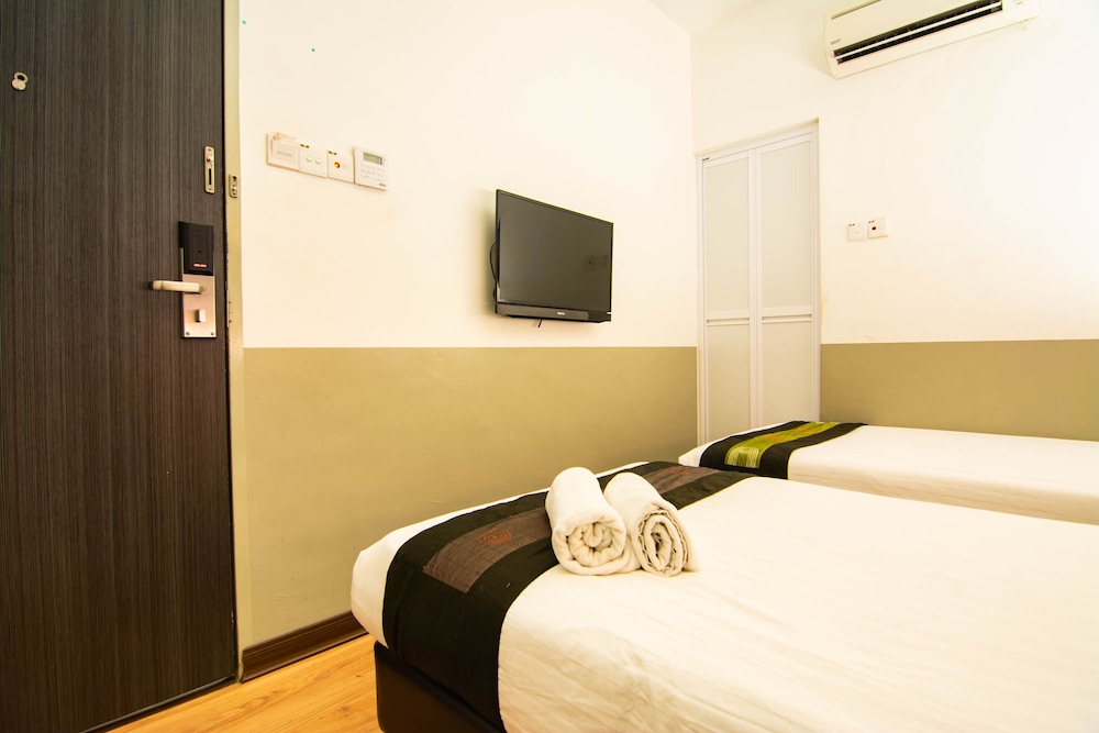 Standard Twin Room photo 3