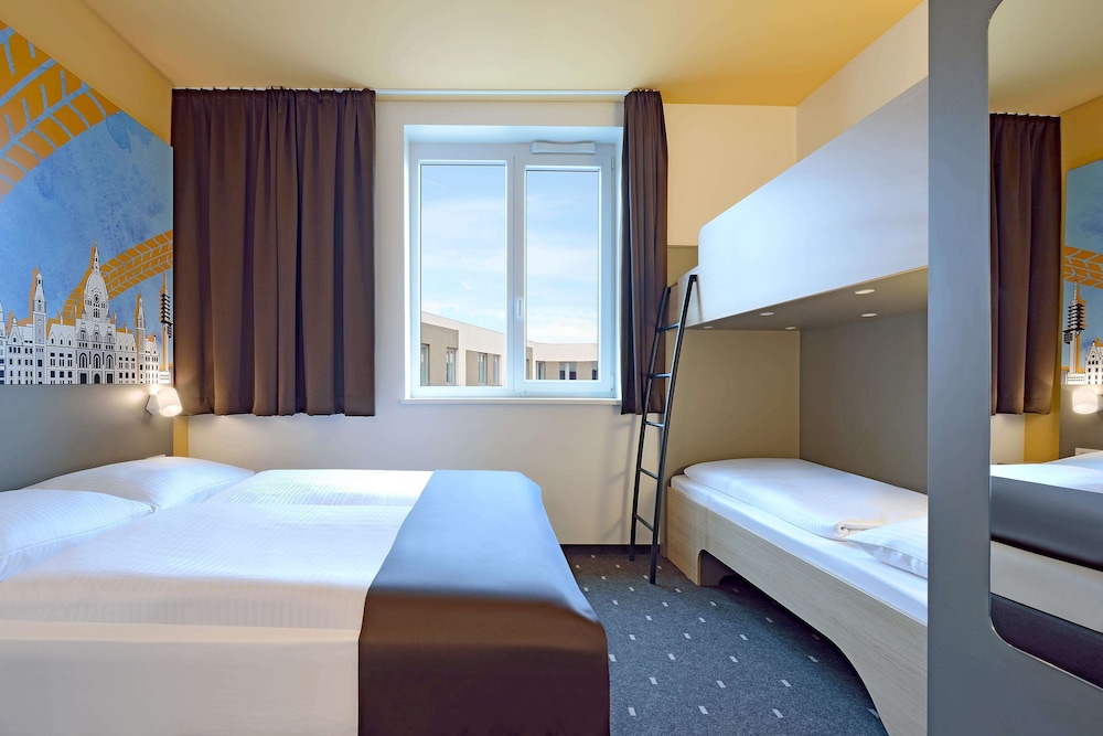 Quadruple Room photo 2