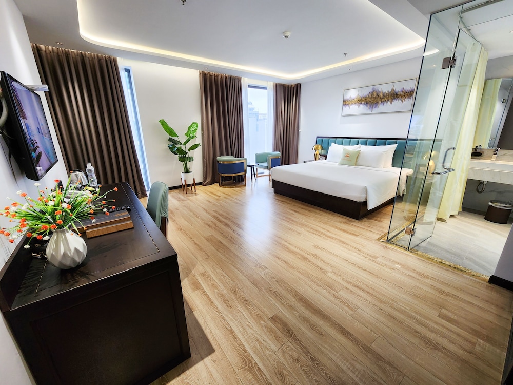 Executive King Room - Photo 2