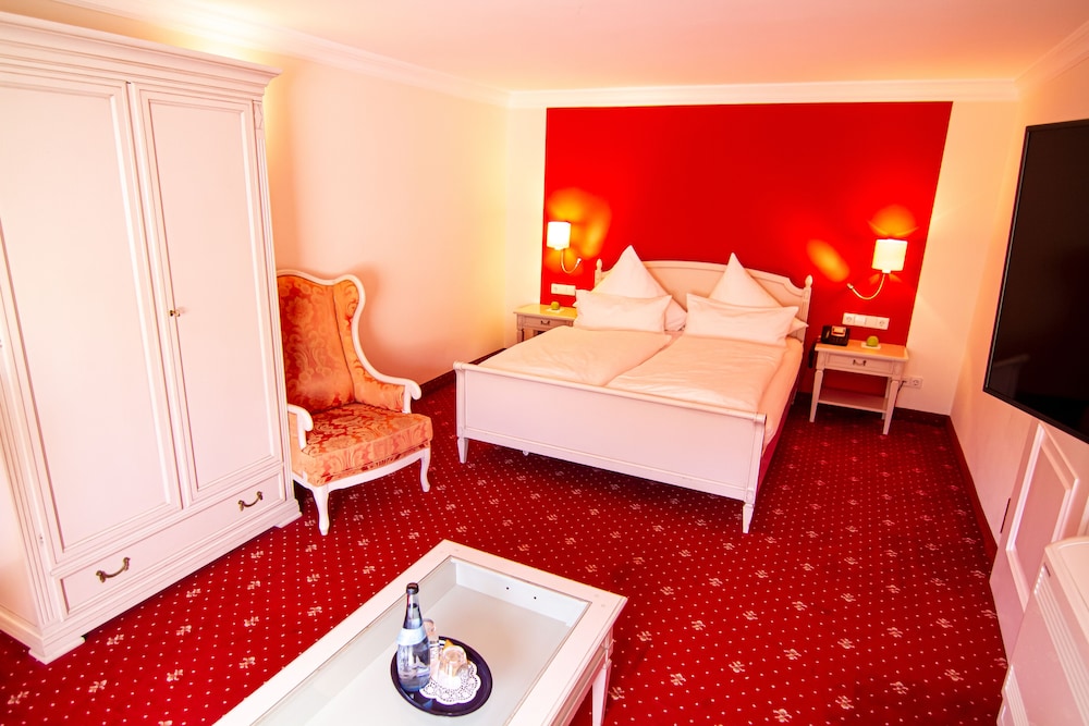 Comfort Double Room (Main Building) - Photo 1