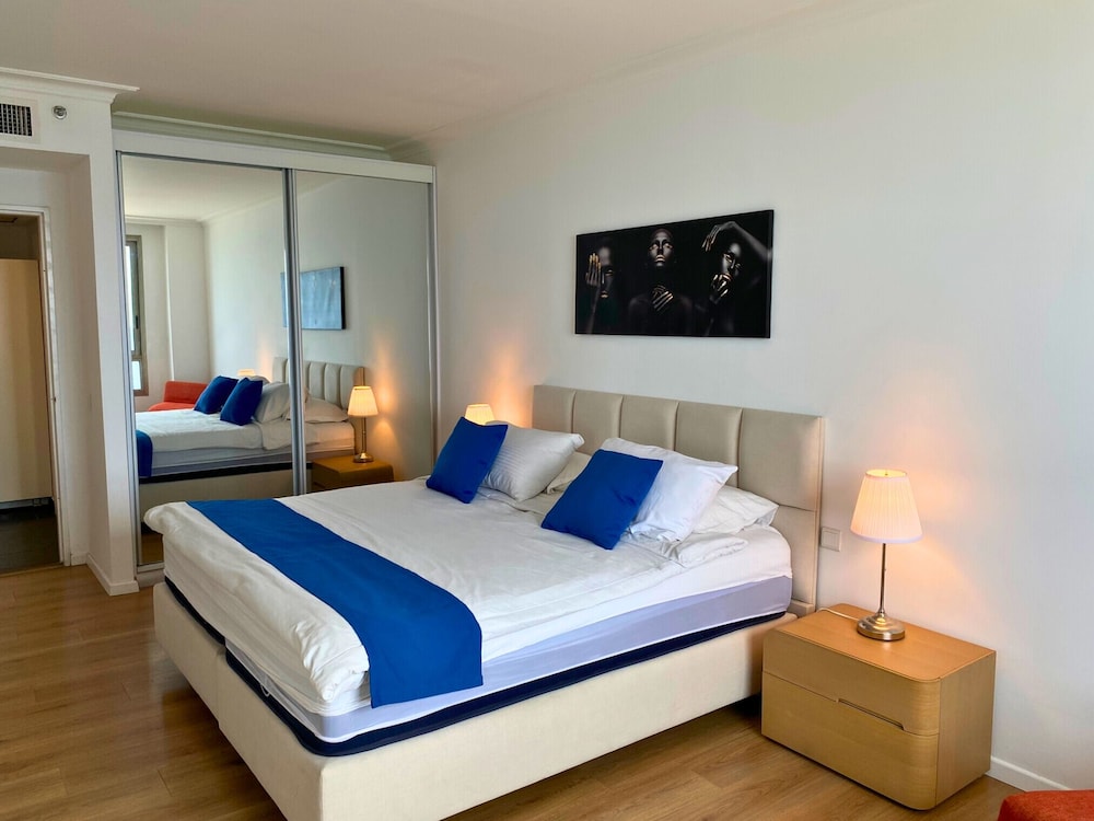 Premium Suite, 1 Bedroom, Sea View, Beachfront photo 3