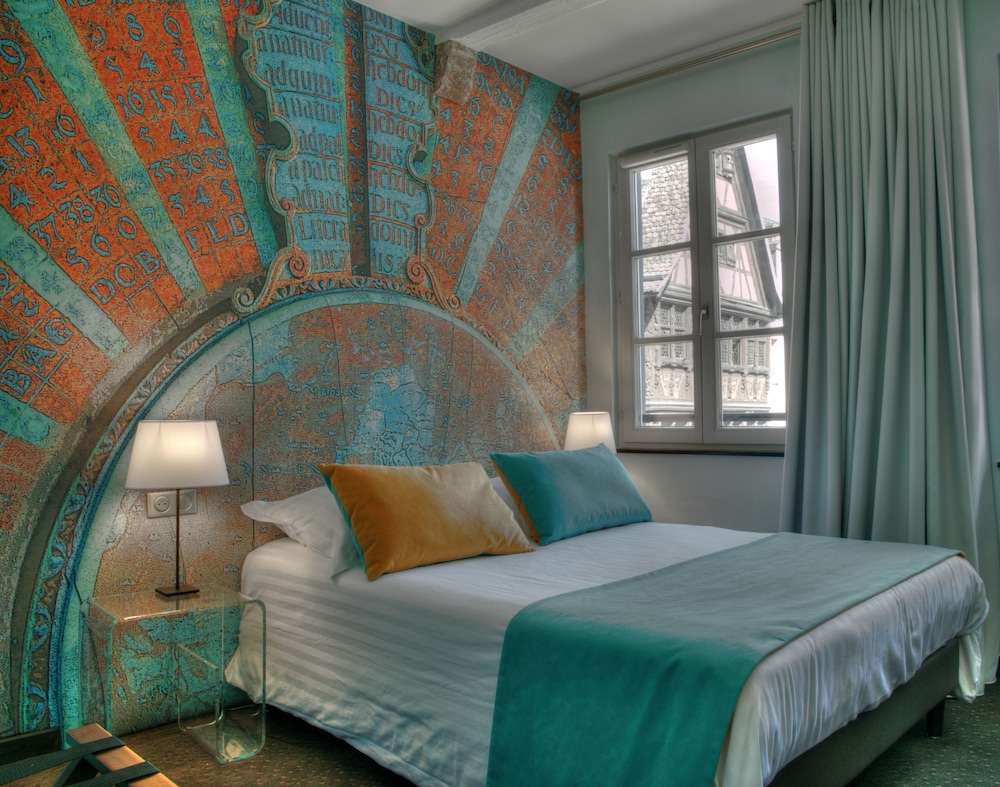 Double Room (Cathedral View) - Photo 12