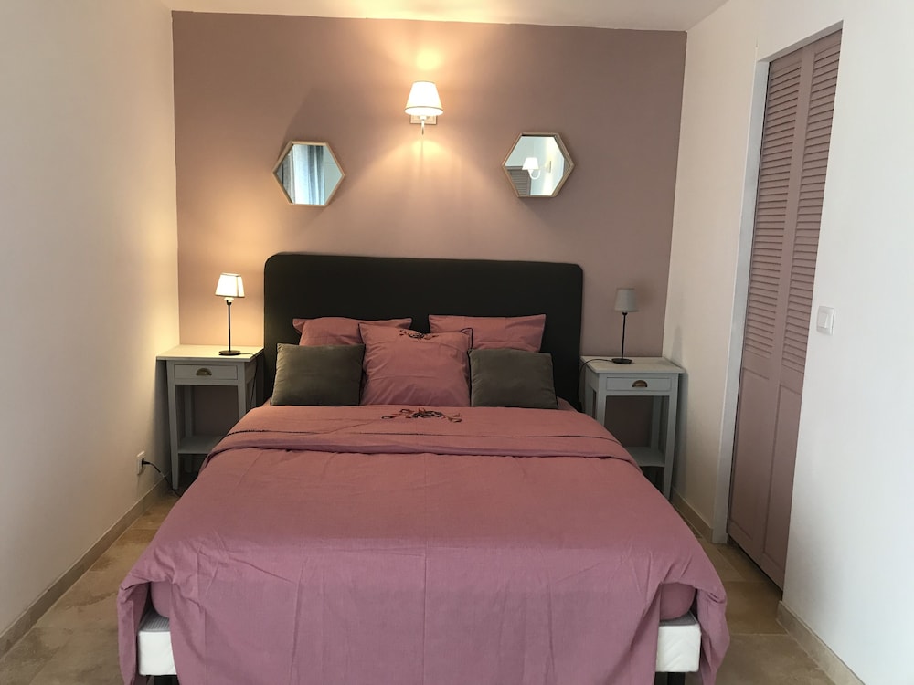 Double Room (Mistral) photo 1