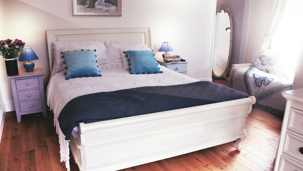 Double Room (Gold) photo 3