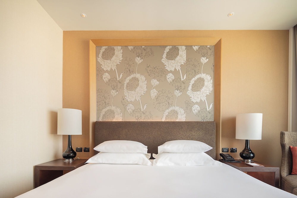Premier Sky Mahanakhon Room