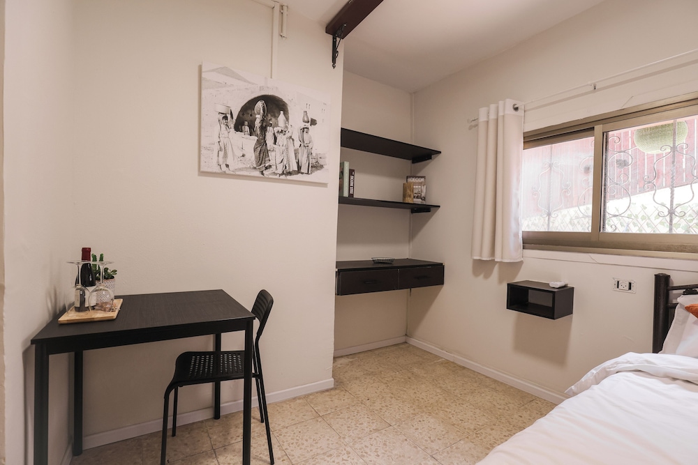 Mary's Well Comfy Room photo 2