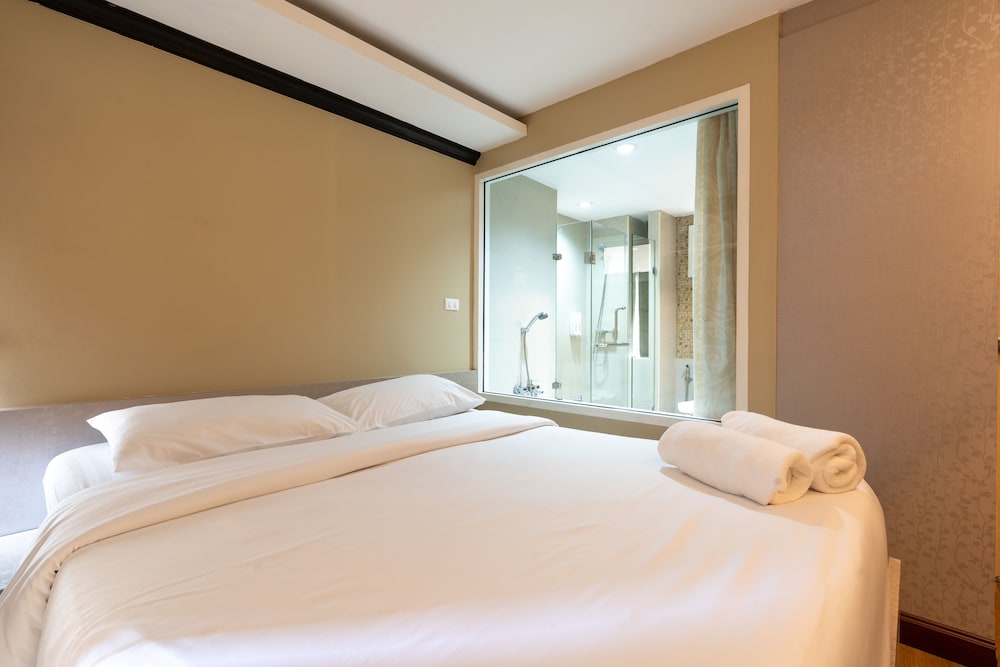 Two Terrace Suite photo 3