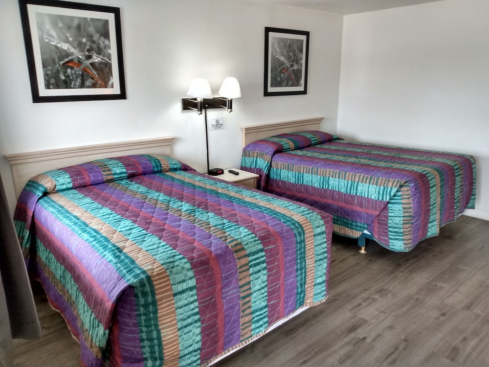Standard Double Room - Photo 26