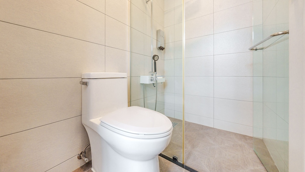 Basic Room, 1 Bedroom (Room 202) - Photo 6