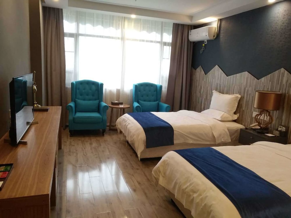 Design Twin Room photo 1