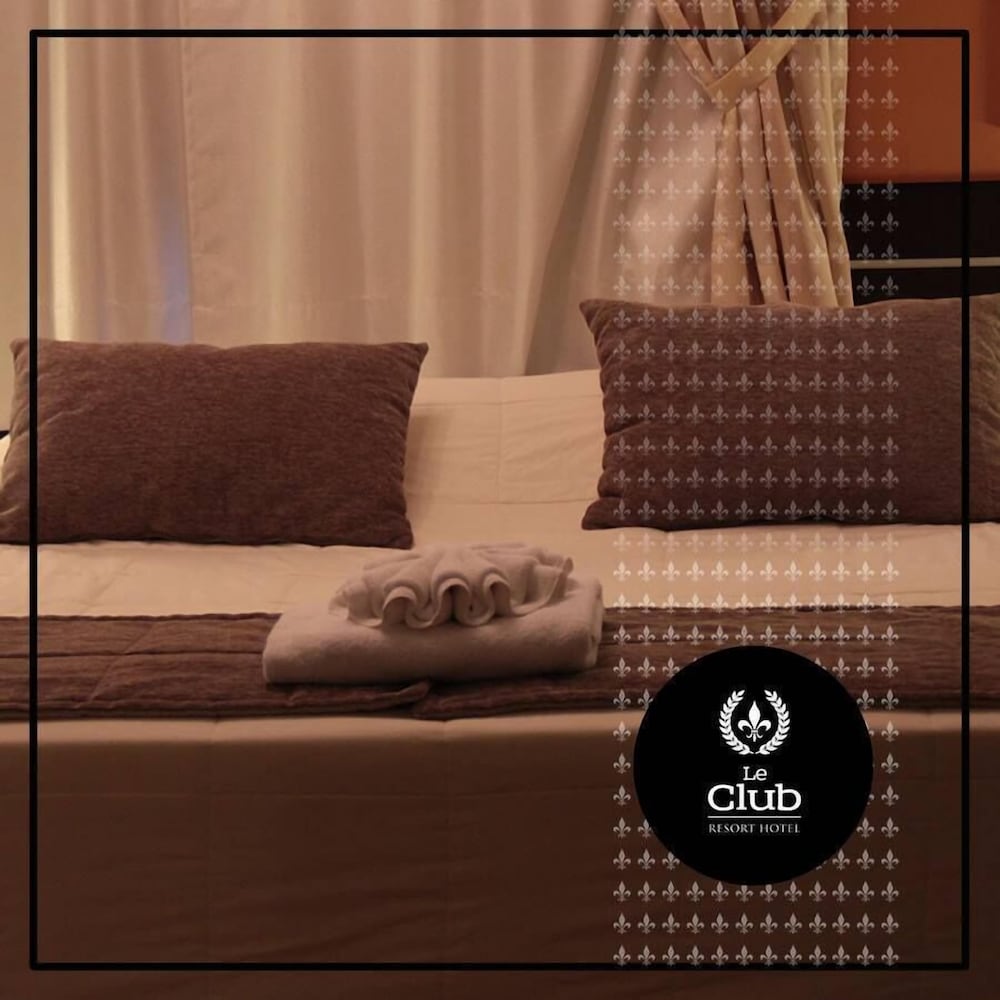 Comfort Single Room, 1 Queen Bed, River View