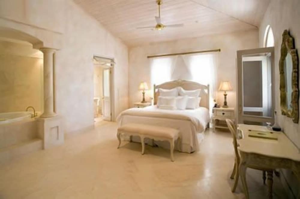Executive with Spa Access photo 1