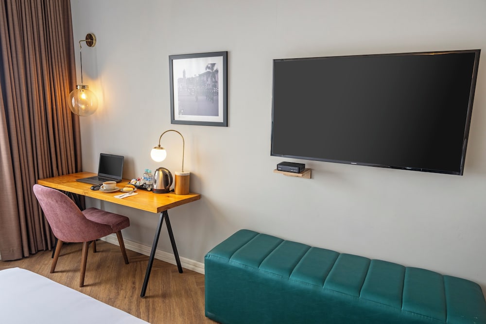 Premium Room, 2 Double Beds, Non Smoking - Photo 9