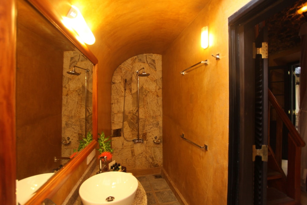 Cave (Standard Twin Room) photo 2