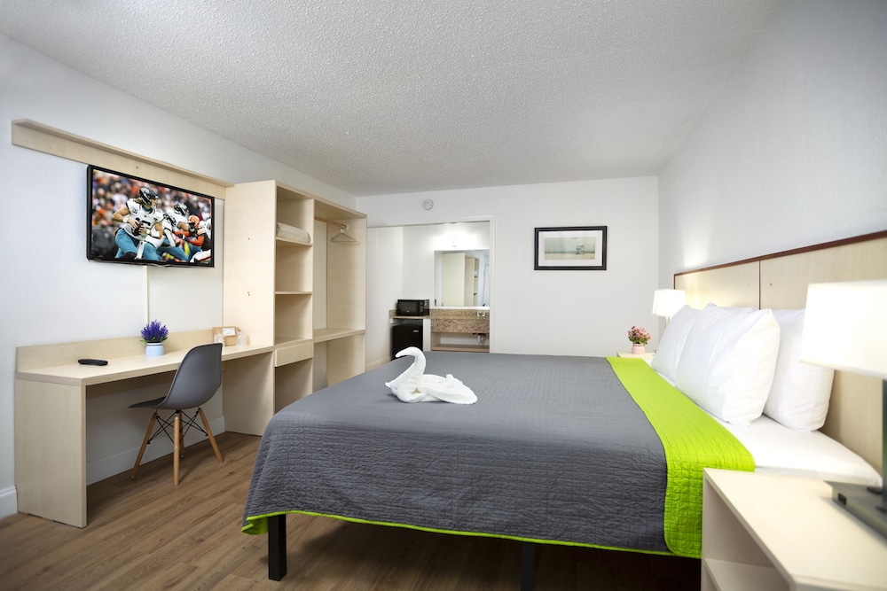 Deluxe Suite photo 2