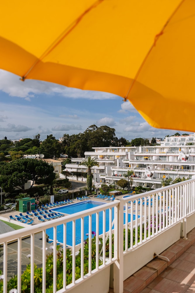Deluxe Room, Terrace Sea or Pool View ( 2 Pax) - Photo 5