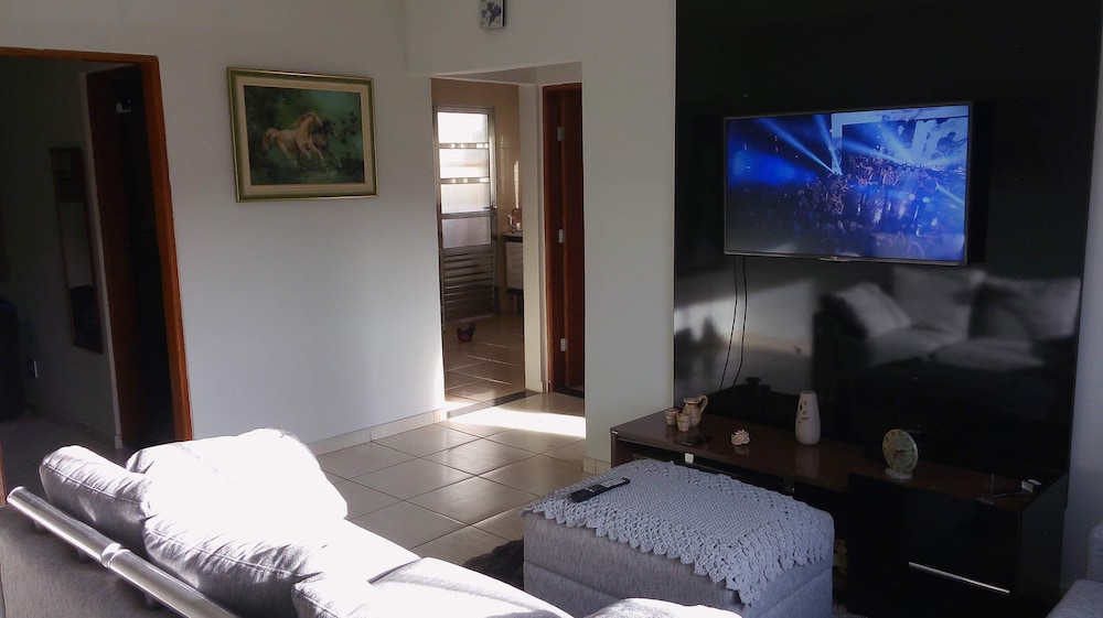Apartment photo 1