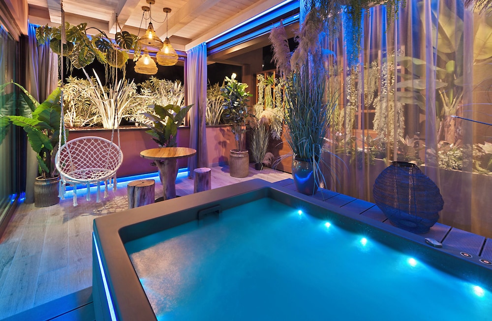 Suite Nature with Whirpool photo 2