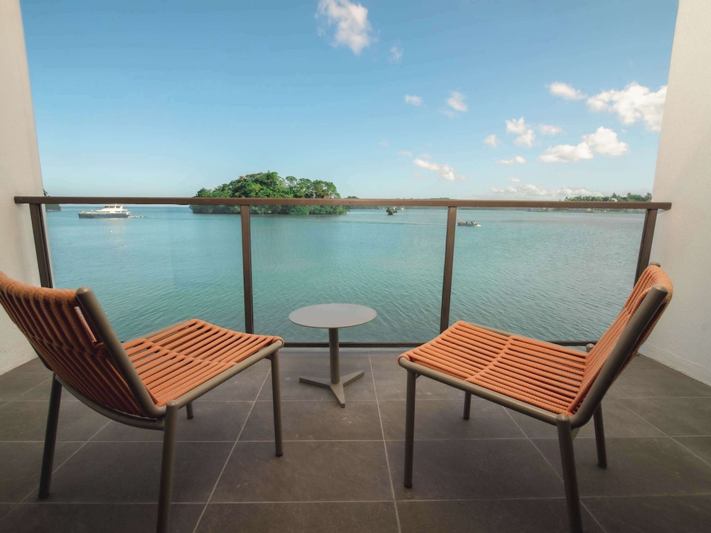Executive Room, 1 King Bed, Ocean View photo 2