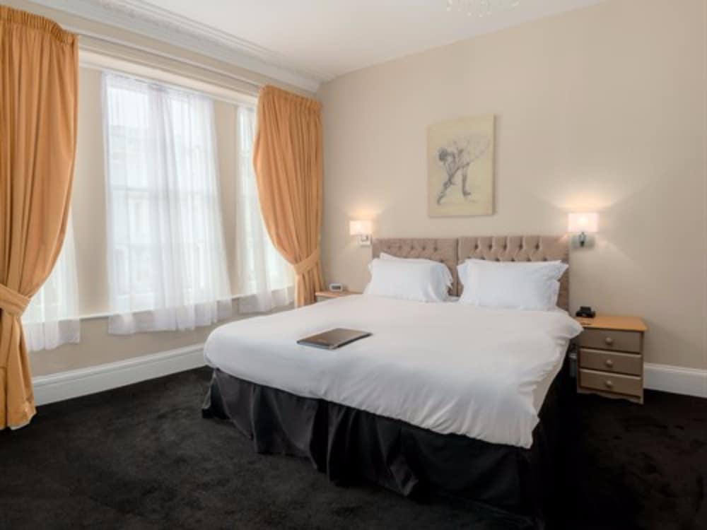Superior Double Room, Ensuite (Super) photo 1