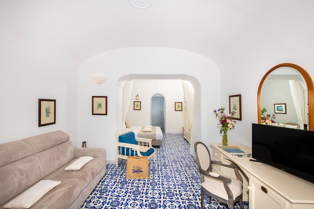 Junior Suite, Terrace, Sea View - Photo 4