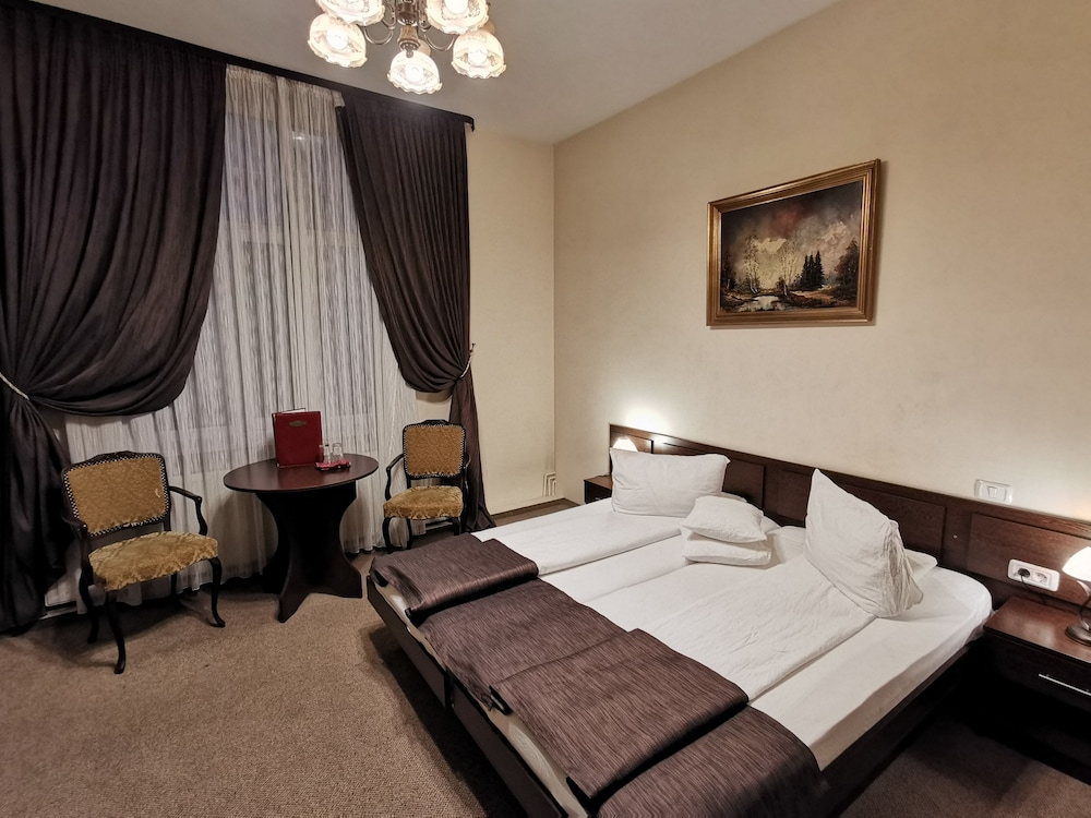 Standard Room - Photo 6