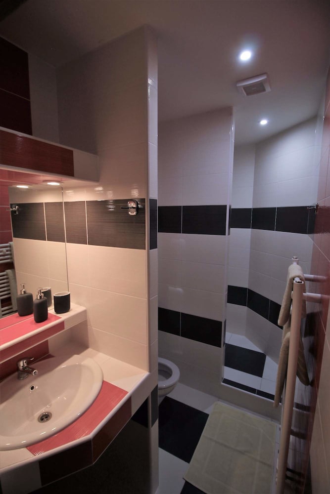 Comfort Suite photo 3