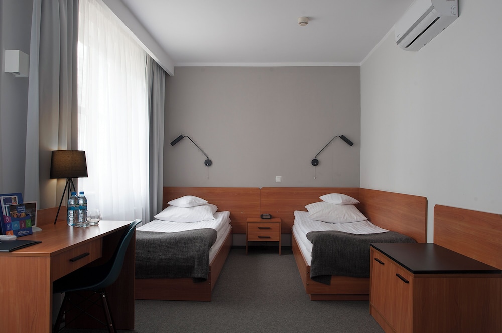Standard Twin Room photo 3