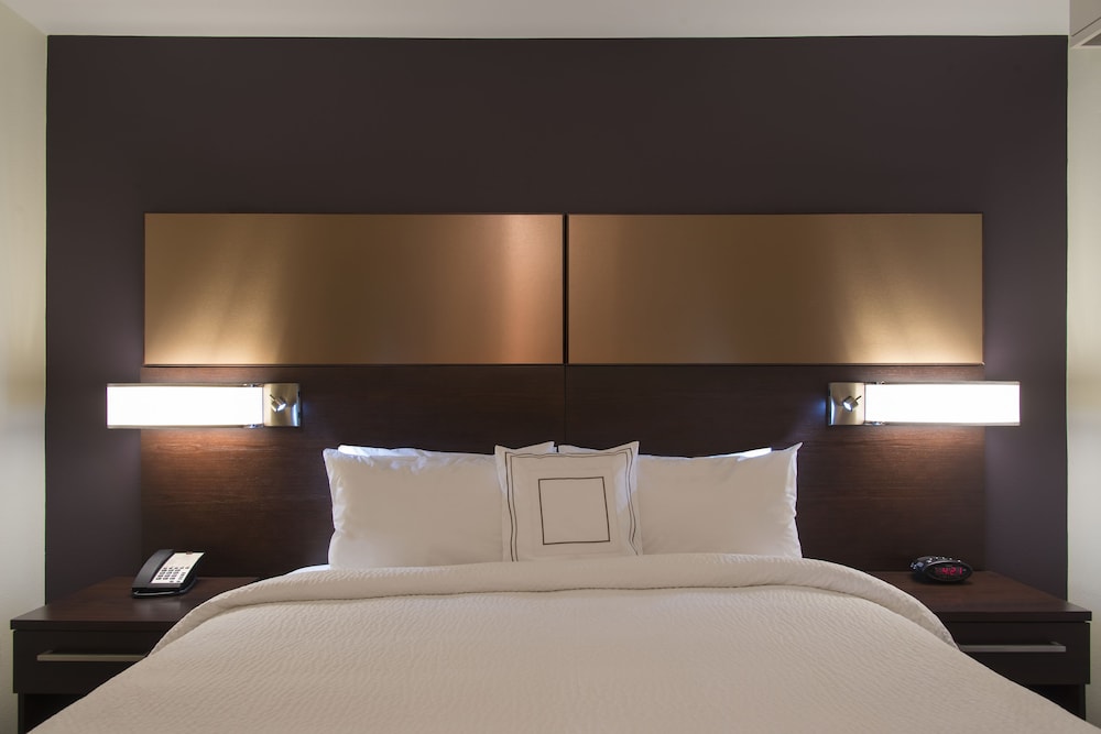 Suite, 1 Bedroom photo 2