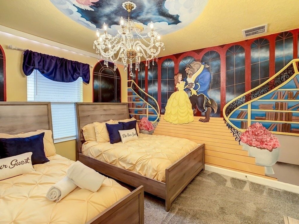 Townhome, 5 Bedrooms