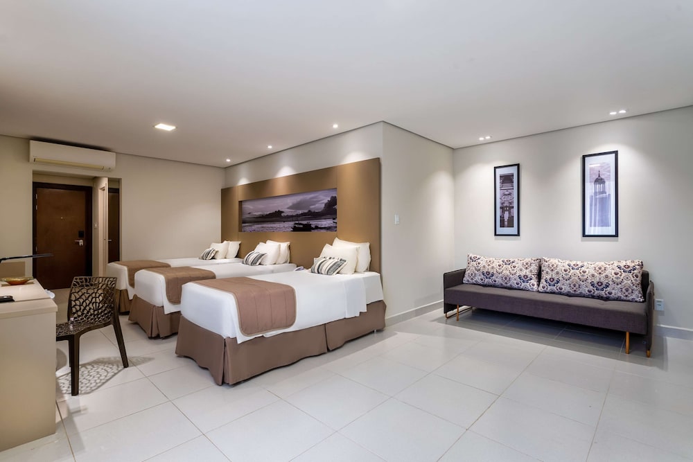 Room, 3 Twin Beds, Non Smoking photo 1