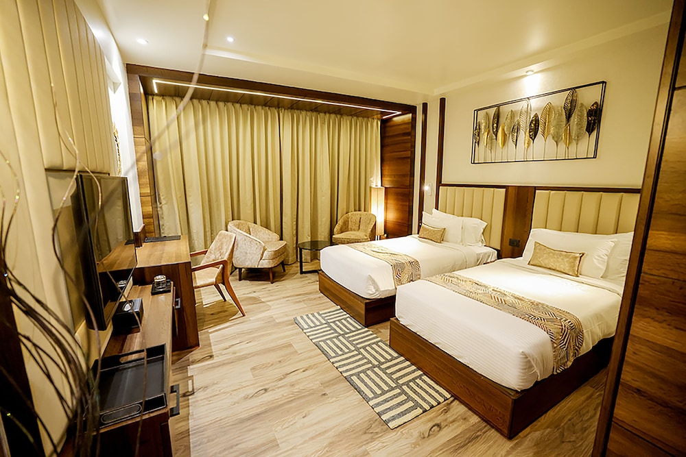 Deluxe Twin Room - Photo 3