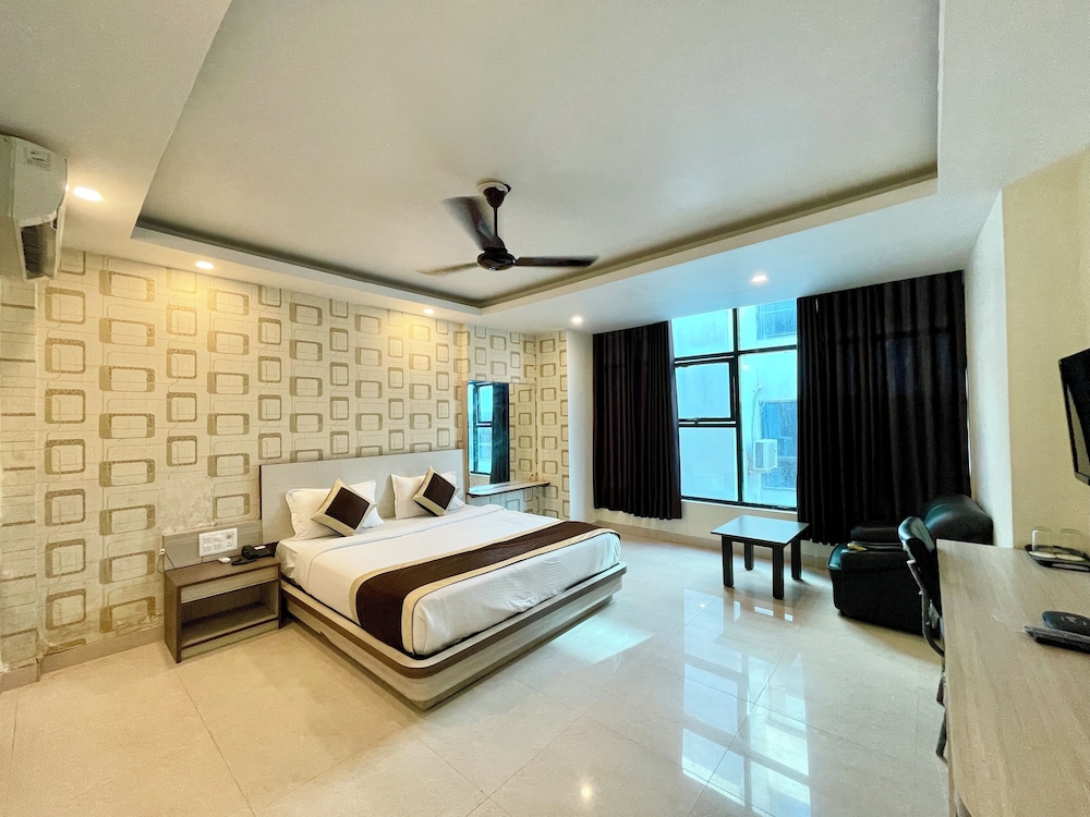 Deluxe Triple Room photo 2