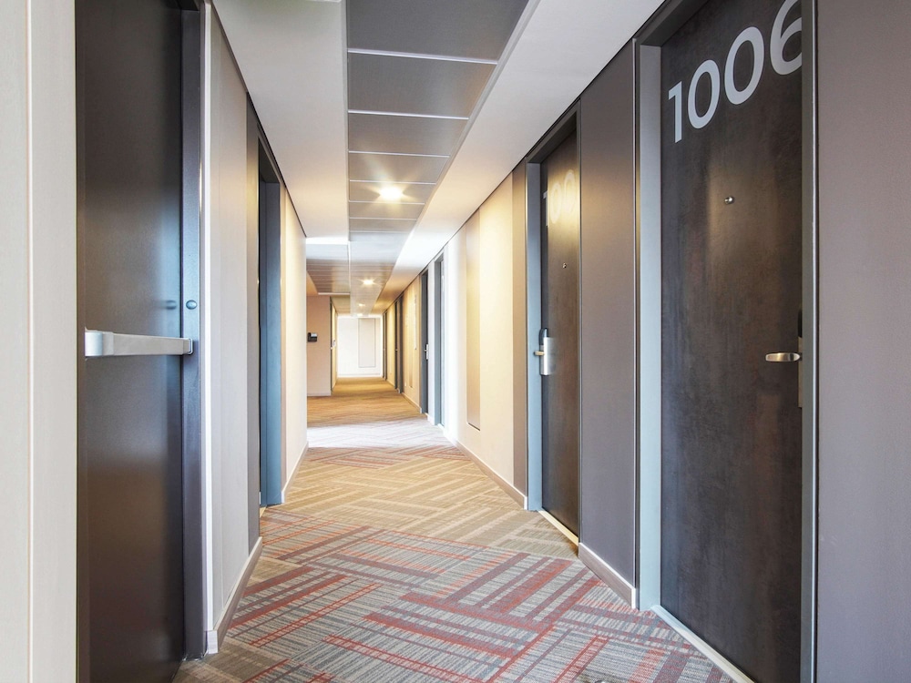 Standard Room, Multiple Beds - Photo 6