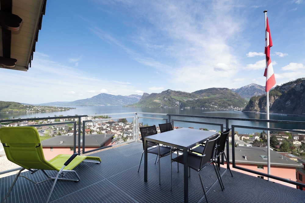 Suite, Balcony, Lake View
