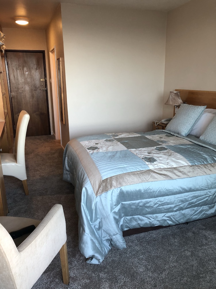 Standard Double Room photo 2