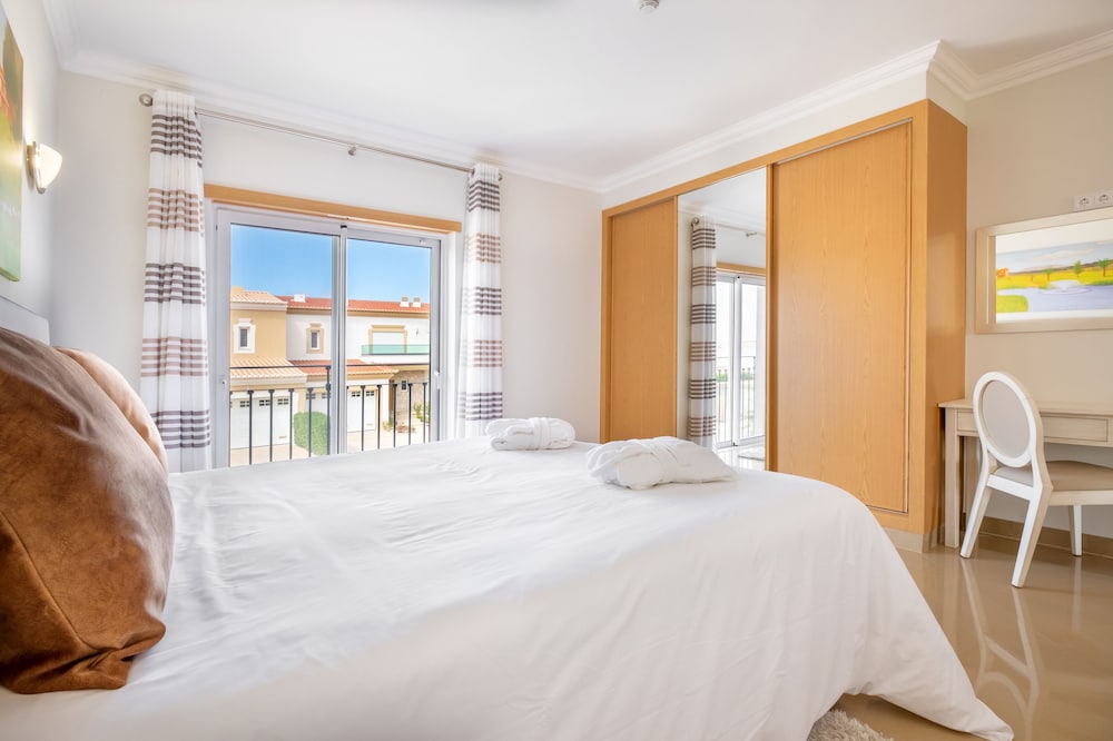 Premium Villa, 2 Bedrooms (Free Spa Included)