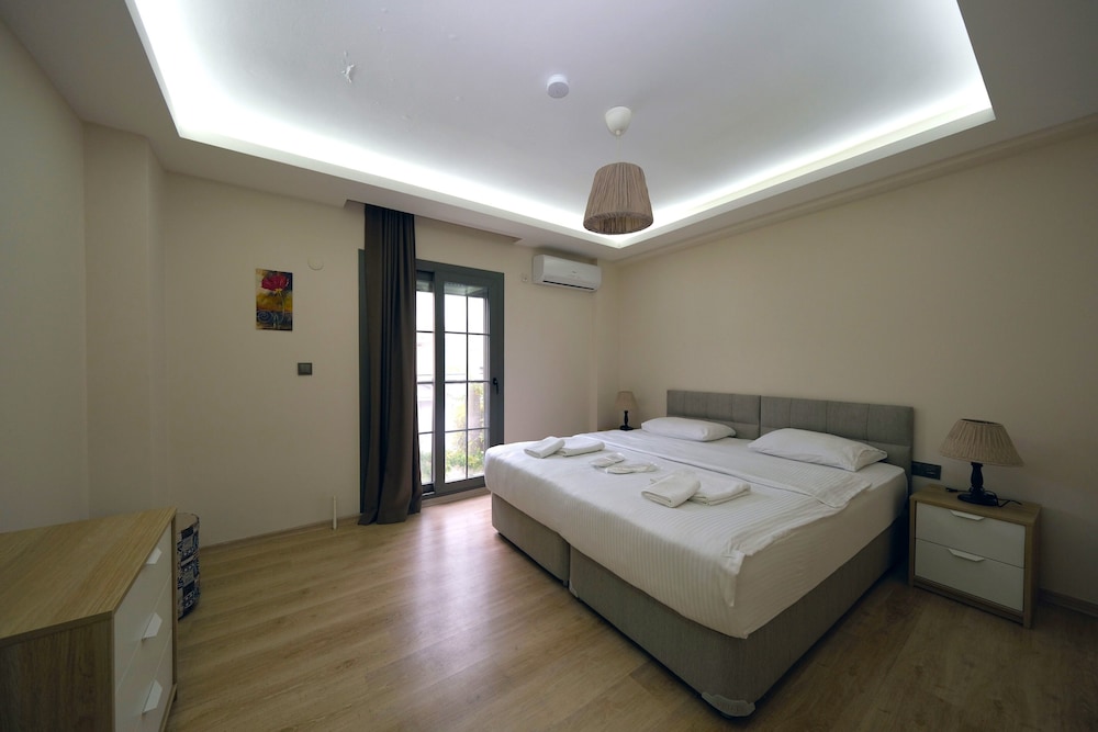 Apartment photo 3