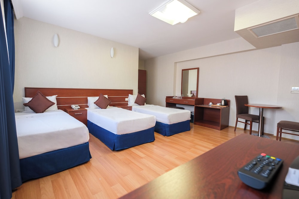 Standard Triple Room, 3 Twin Beds