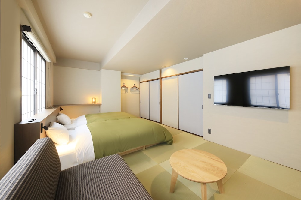 Twin Room - Photo 4