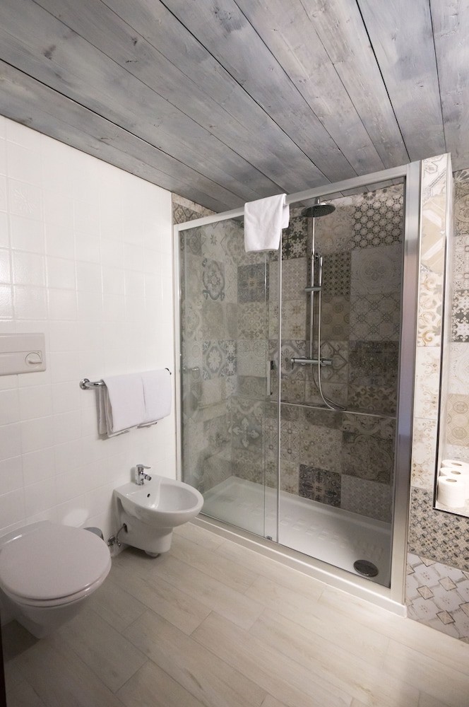 Basic Suite, 1 Bedroom photo 2