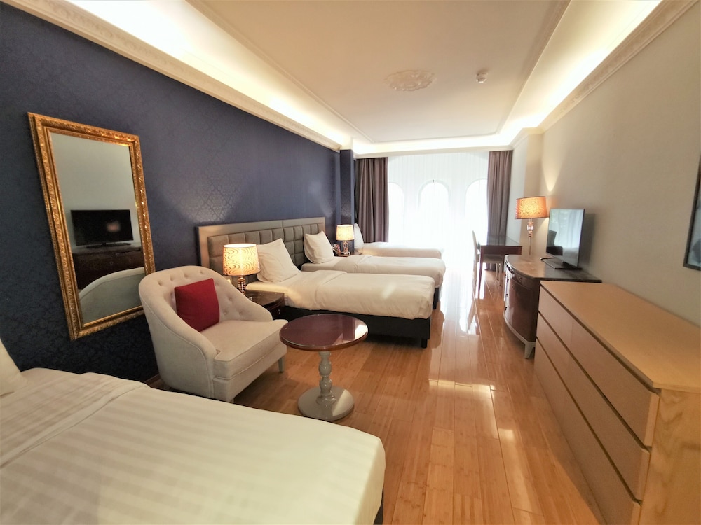 Superior Quadruple Room, Patio