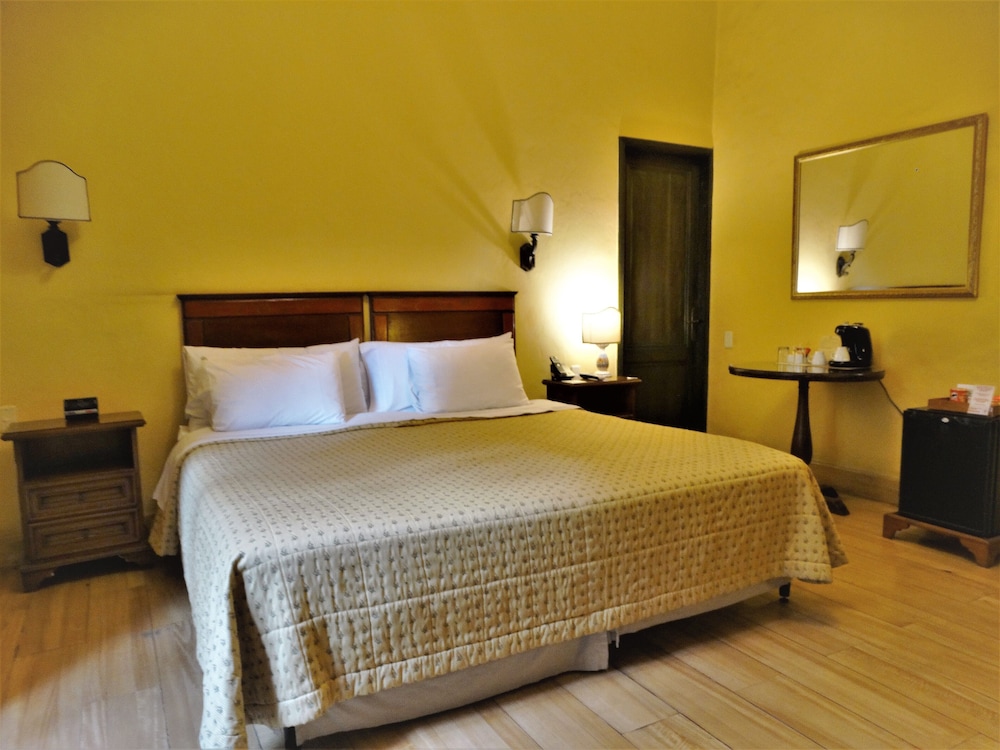 Standard Room photo 2