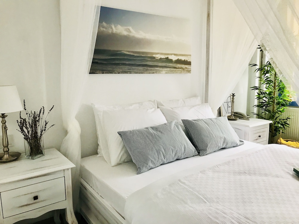 Romantic Room, Garden View photo 1
