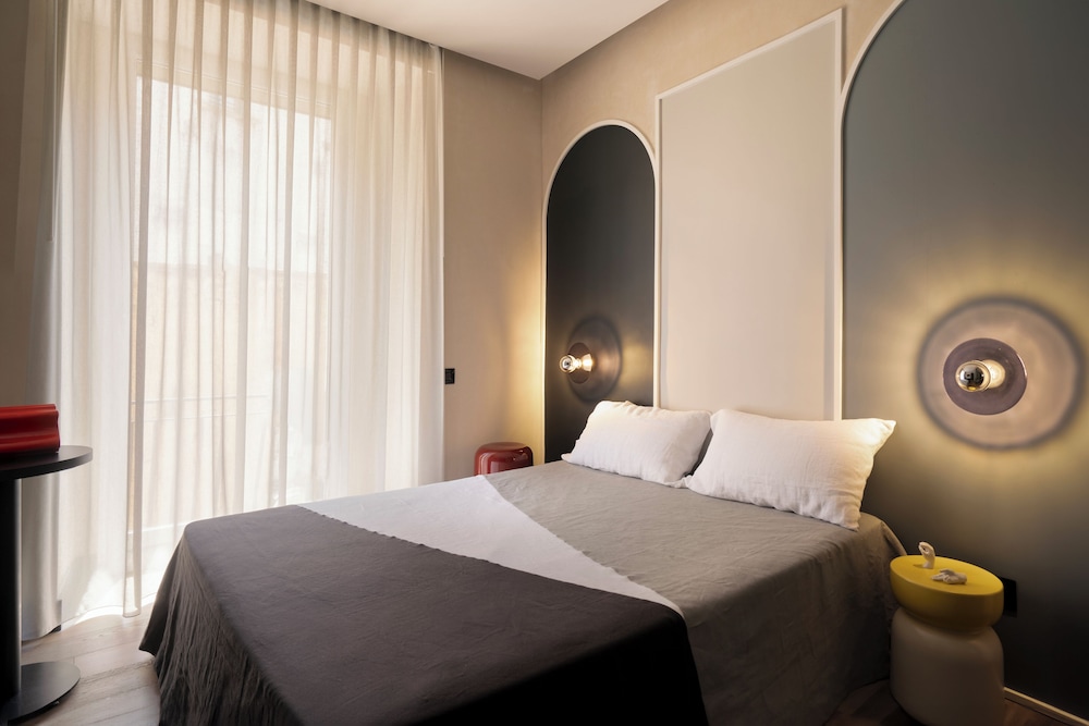 Economy Double Room photo 1