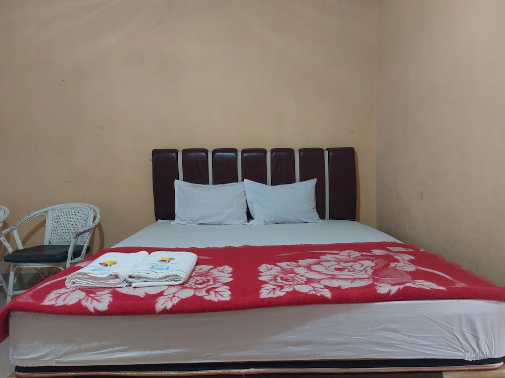 Standard Double Room photo 2