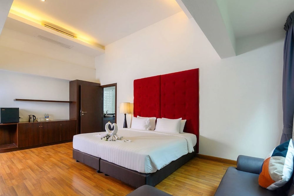Honeymoon Deluxe + Free Shared Sauna photo 3