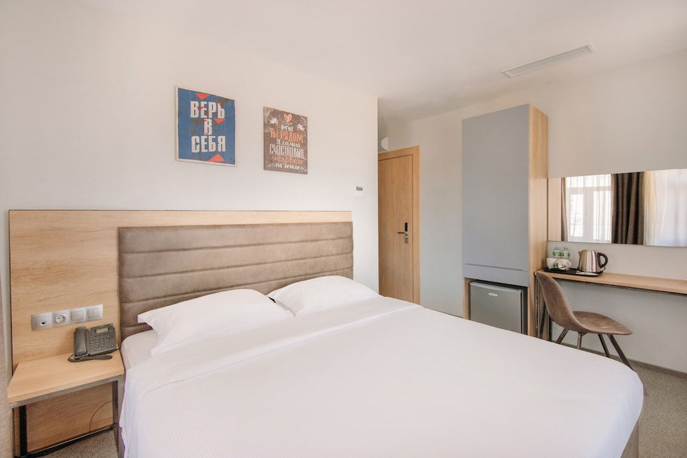 Economy Double Room, Non Smoking photo 1