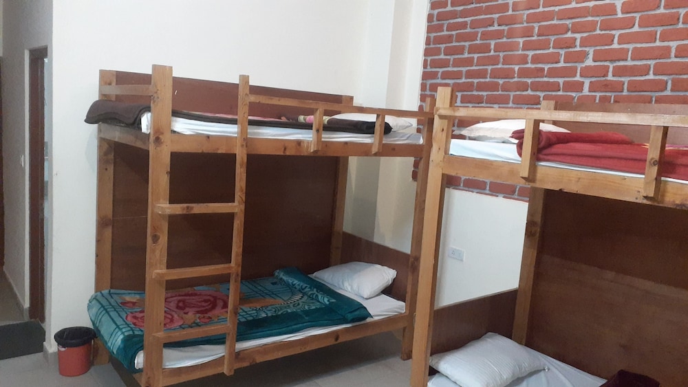 4 Bed Female Dormitory Room